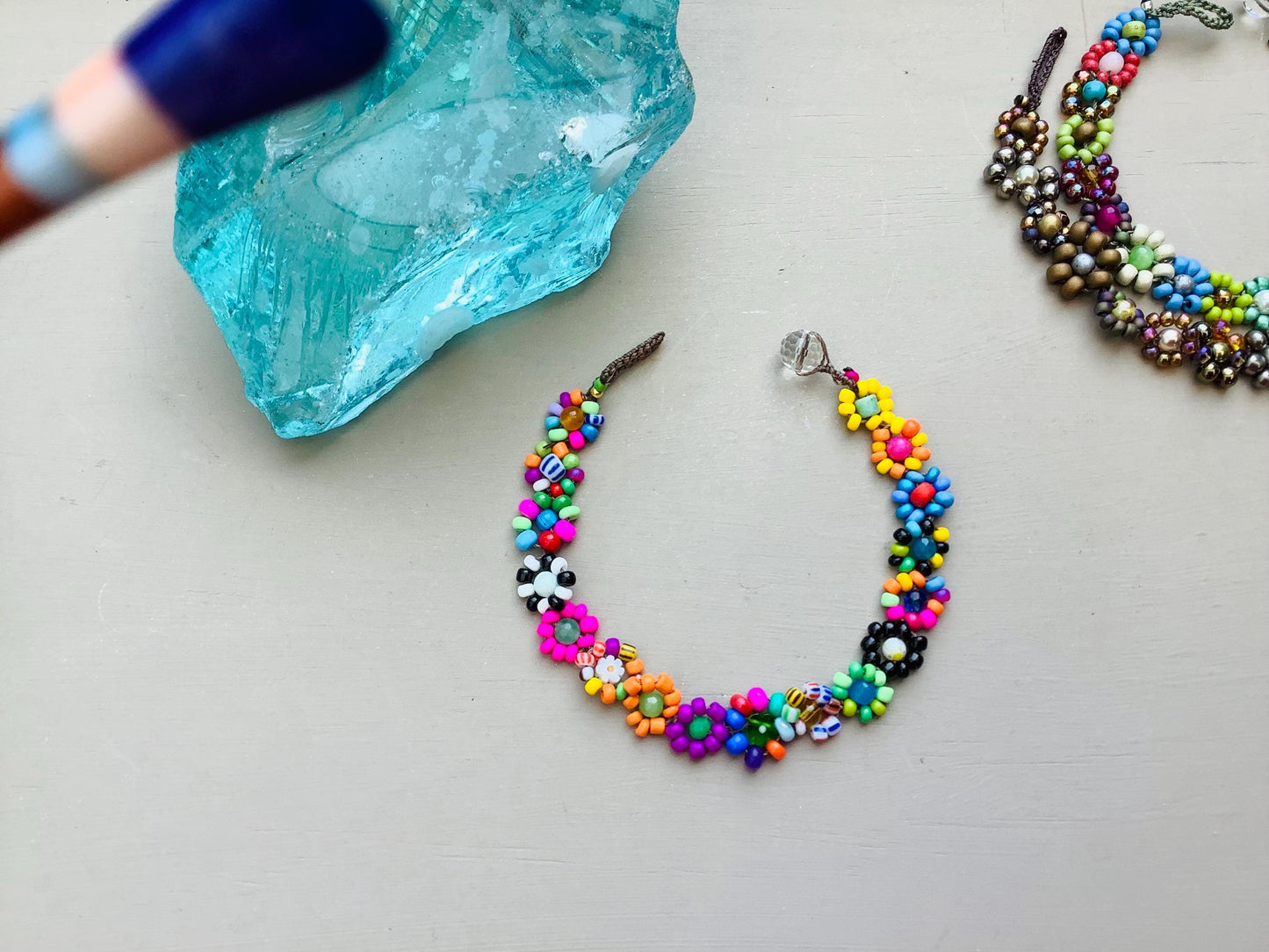 Super fun Daisy chain bracelet , handmade retro daisy bracelet