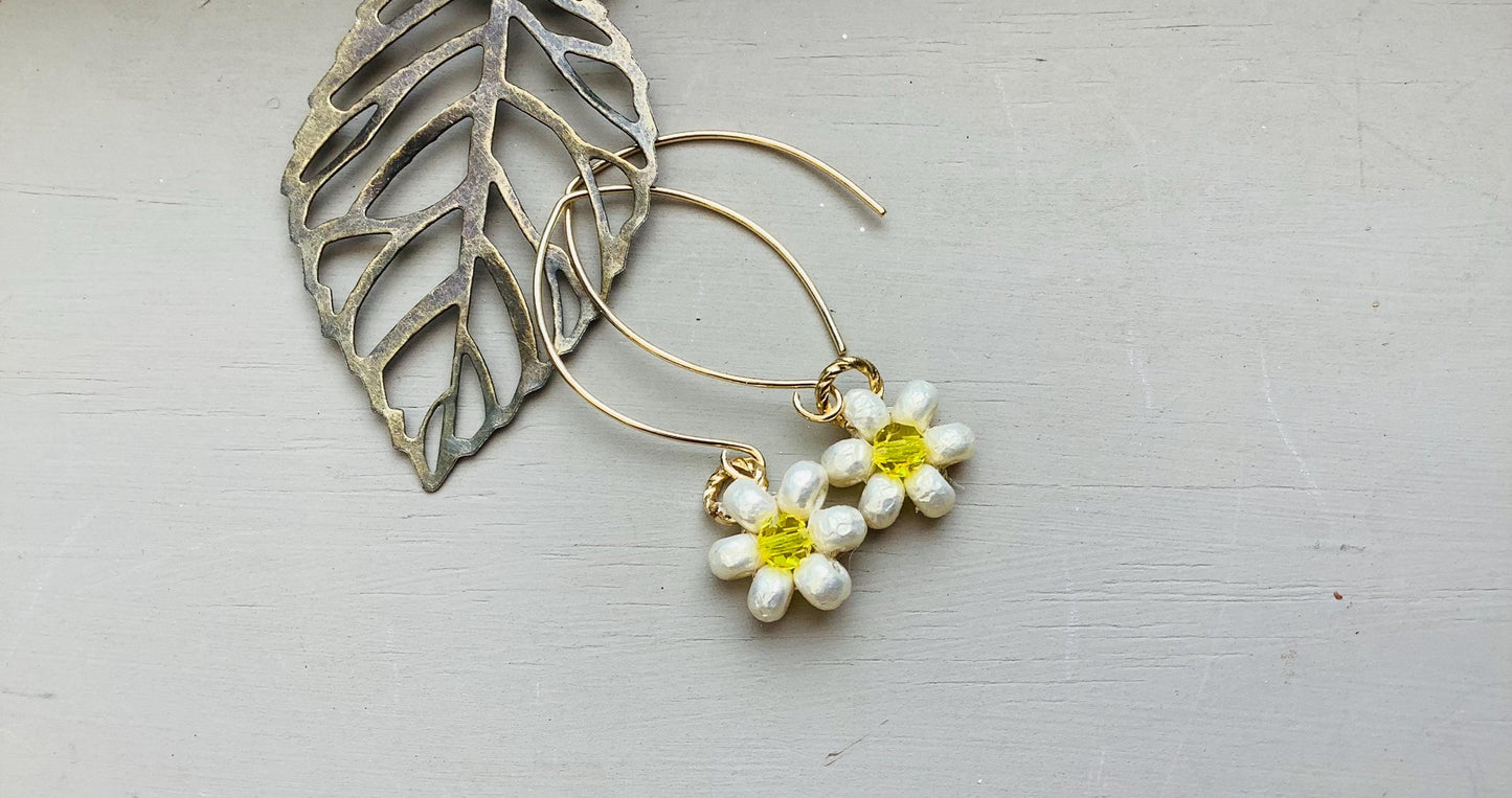 Miyuki Pearl Daisy Earrings: Swarovski Crystal Center